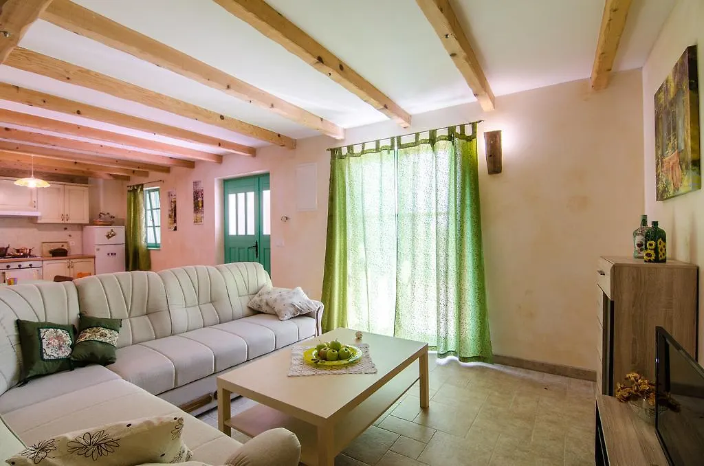 House Ulika Holiday home Sisan 0*,  Croatia